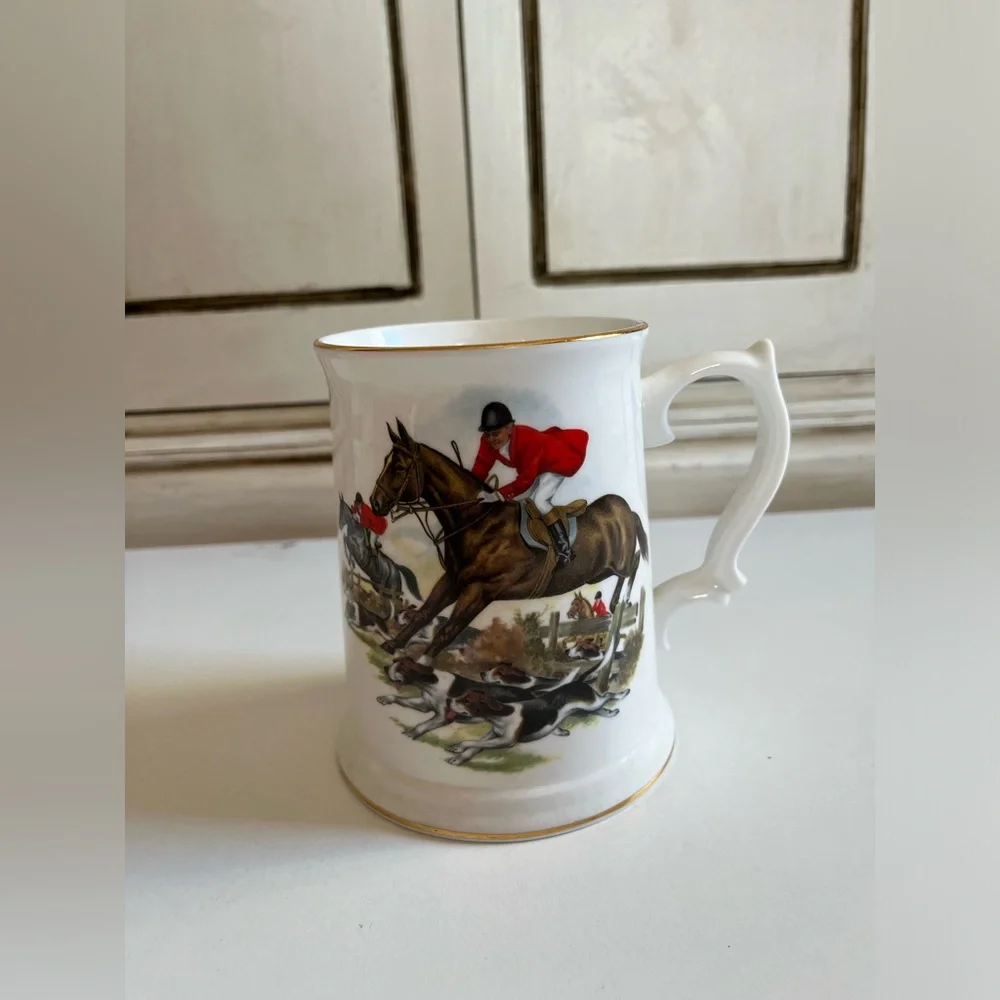 VINTAGE ROYAL FINE BONE CHINA GRAFTON TANKARD FOX HUNT MUG EQUESTRIAN